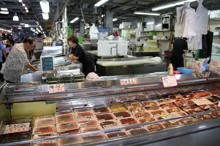 🛒 토마리 어시장(토마리 이유마치) 이미지 4